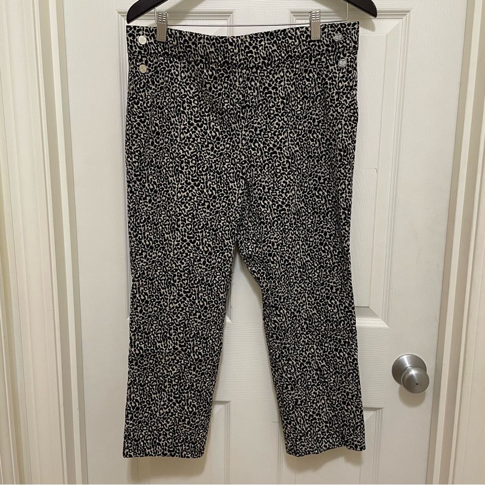 Rafaella Comfort Pull On Stretch Capri‎ Pants Leopard Print Size 14 Casual Chic